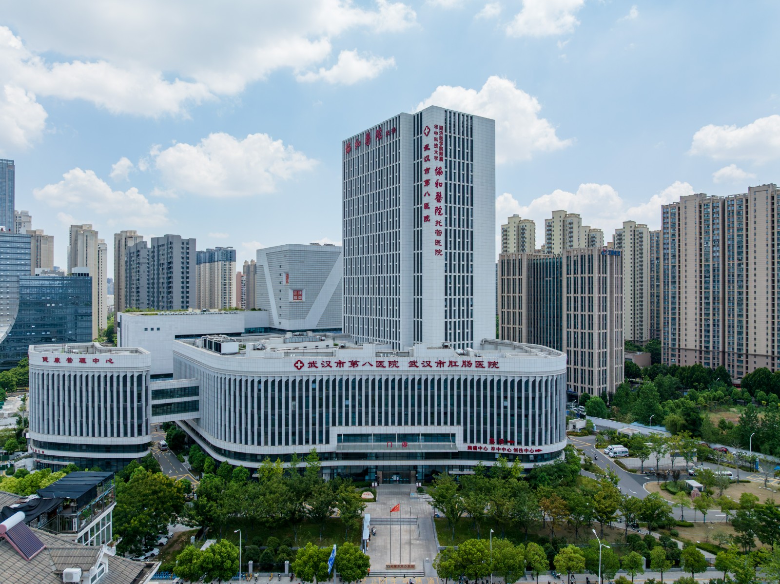 实力再获认可！湖北霖邻成功中标武汉市第八医院后湖院区中央空调托管维保项目